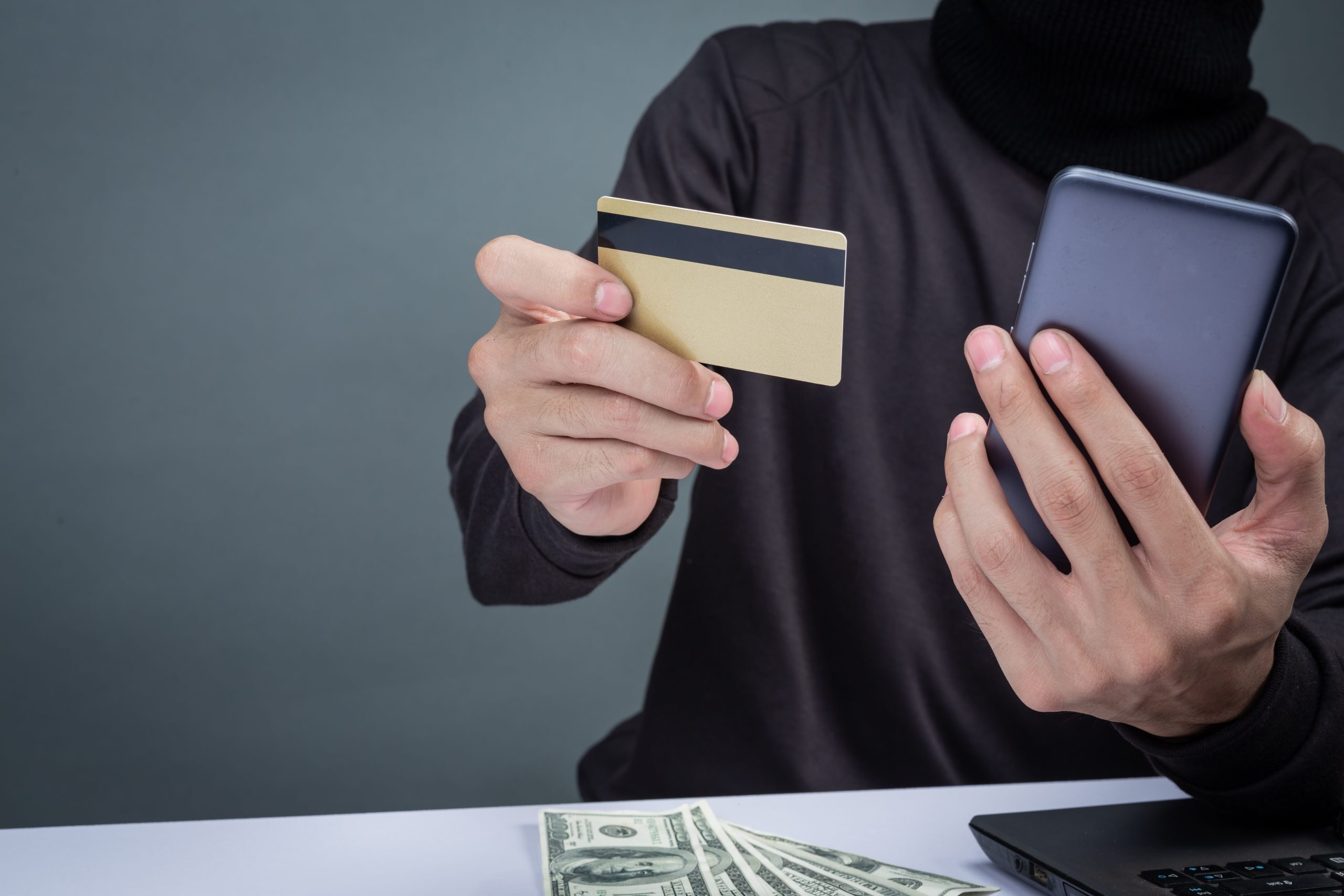 5 dicas para evitar fraudes em pagamentos de taxas condominiais